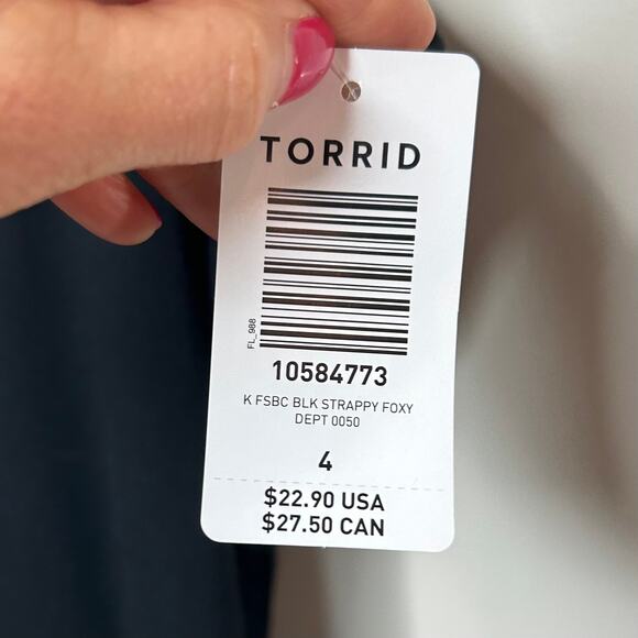 Torrid Black Foxy Strappy Cami Tank Top Size 4/4X/26 NEW - Picture 7 of 9